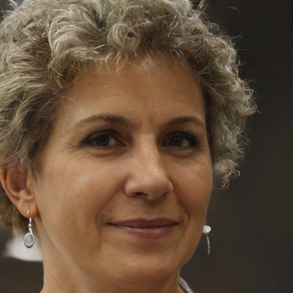 Retrato profesional de Esperanza Vidal